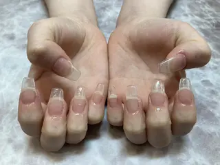 ネイル ネイルリボン 受付スタッフのネイルデザイン