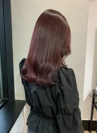 ロング カラー eto所属・akira𝜗𝜚 ꙳.*‬透明感カラーのヘアスタイル