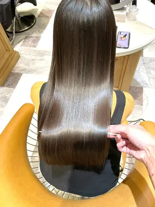 セミロング カラー 木屋元一/透明感 /レイヤー/顔まわりのヘアスタイル