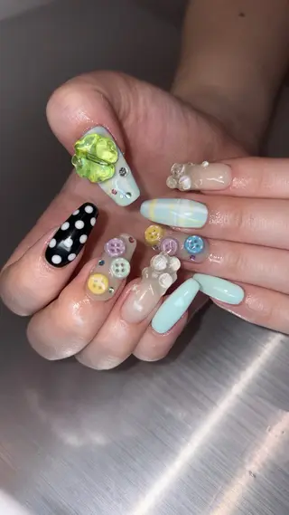 ネイル 👽個性派ネイル🎀 komachiのマツエク・マツパデザイン