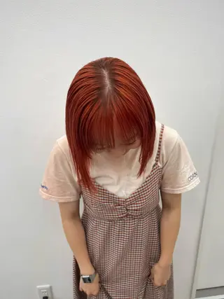 ミディアム カラー BOTANIUM by Rr SALON 【ボタニウムバイアー ルサロン】所属・レイヤーカット/艶髪 /ストレート/リクトのヘアスタイル