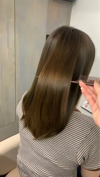 ロング 髪質改善×艶カラー Haruのヘアスタイル