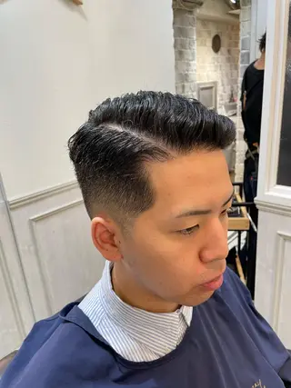 ショート million bucks神田店所属・椿 智行のヘアスタイル