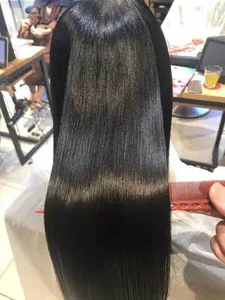 ロング Emerge渋谷店　［エマージュ］所属・美髪縮毛矯正No1 toshiのヘアスタイル