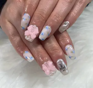 ネイル y mikuのネイルデザイン