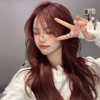 カラー ロング ★学割★韓国× BIZEのヘアスタイル