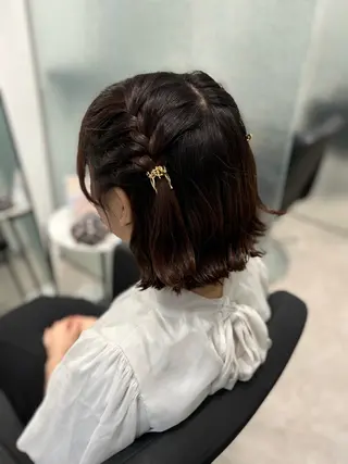 ミディアム ヘアアレンジ Yuzu️🫧/艶 ハイトーン/韓国ヘアのヘアスタイル