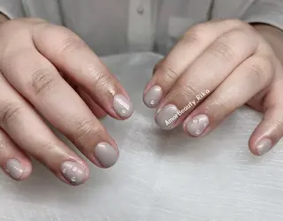 ネイル Kaka_ パラジェル、長さだしのネイルデザイン