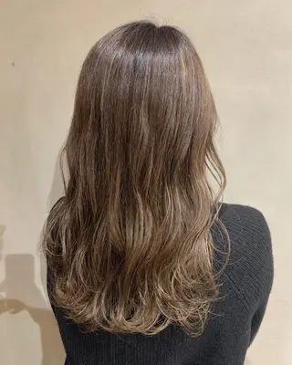 ロング 髪質改善、縮毛矯正 酸性縮毛矯正のヘアスタイル