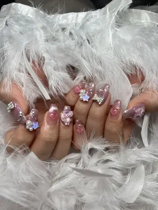 ネイル Diamond NAIL💝のネイルデザイン