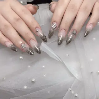 ネイル ENsalon Takareiのネイルデザイン