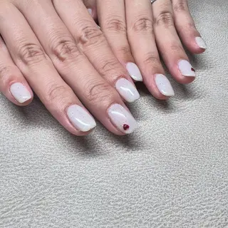 ネイル H. Sayuriのネイルデザイン