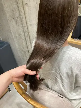 ロング ✨色持ちの良い艶 カラー✨蟹江真世のヘアスタイル