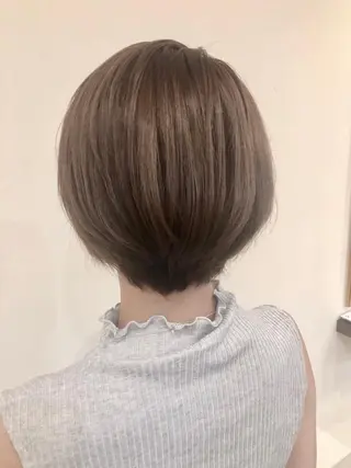 ショート カラー Hair make VERDA所属・宮下 耕平のヘアスタイル
