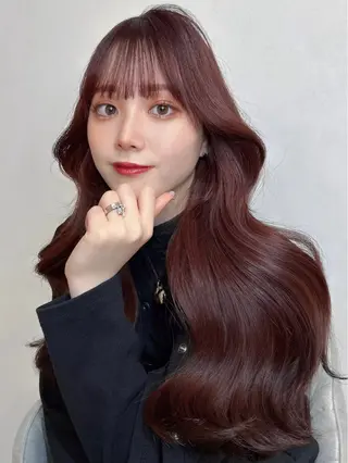 ロング まなり See.のヘアスタイル