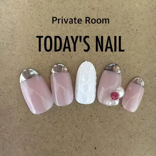 ネイル Private salon TODAY'S NAIL所属・TODAY'S NAILのネイルデザイン