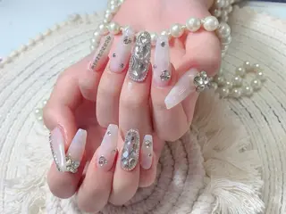 ネイル ネイルサロンAiri 長さ出し·シンプルのネイルデザイン