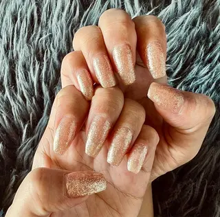 ネイル es nailのネイルデザイン