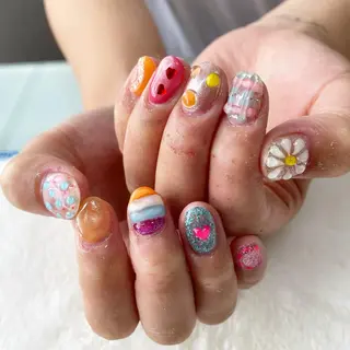 ネイル Laki nailのネイルデザイン