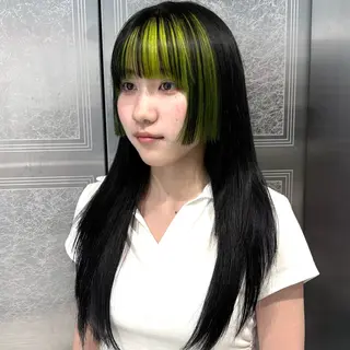 カラー Kurumi Nakayamaのヘアスタイル