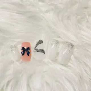 ミディアム 齋藤 佳奈のネイルデザイン