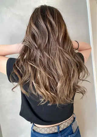 ロング カラー ヘアアレンジ 【代表】高山 一真のヘアスタイル