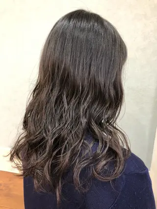 ロング パーマ 大野 まゆのヘアスタイル