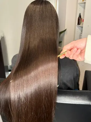 ロング kouki /髪質改善／艶カラーのヘアスタイル