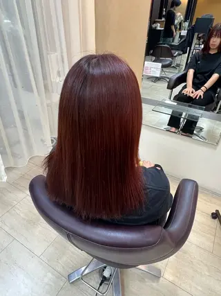 カラー 秋山 空澄のヘアスタイル