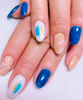 ネイル bijou所属・相馬 礼菜のネイルデザイン