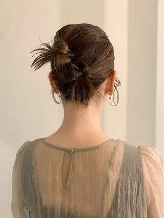 セミロング カラー 落合希 Olivebeigeのヘアスタイル