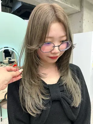 セミロング カラー IROW/イロウ天神 大名店 yamaのヘアスタイル