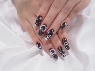 ミディアム 中道 彩花のネイルデザイン