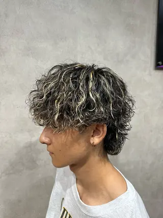 カラー パーマ メンズ 毛流れ/シャドウ 🇰🇷AYATOのヘアスタイル