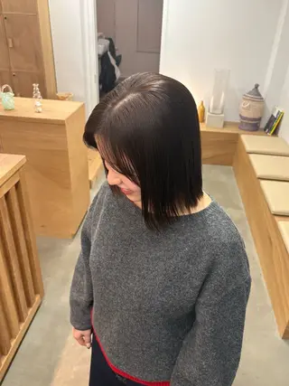 カラー 吉野 新菜のヘアスタイル