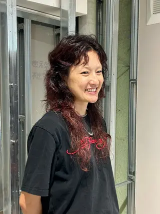 ロング アワタケ リンのヘアスタイル