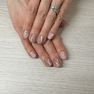 ネイル TRU NAIL大船店所属・TRU かつらのネイルデザイン