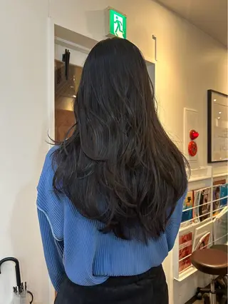 ロング 🖤酸性縮毛矯正/ 艶髪🖤のヘアスタイル