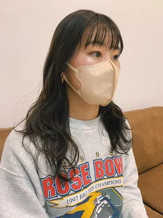 ロング yupi🐈⬛ レイヤー/パーマのヘアスタイル