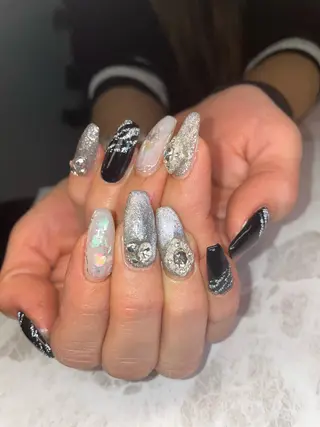 ネイル マツエク・マツパ YOUTH nails waxing所属・YOUTH natsumiのネイルデザイン