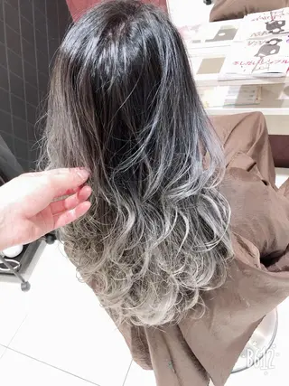 ミディアム カラー 難しい髪質の縮毛矯正 高岡/射水/髪質改善のヘアスタイル