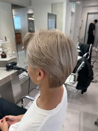 カラー メンズ ブリーチ/パーマ特化 片平和寿のヘアスタイル