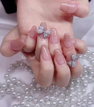 ネイル She   Nail所属・ISA_ BELLAのネイルデザイン