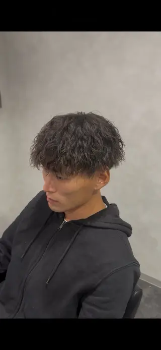 パーマ メンズ 吉田 タカスケのヘアスタイル