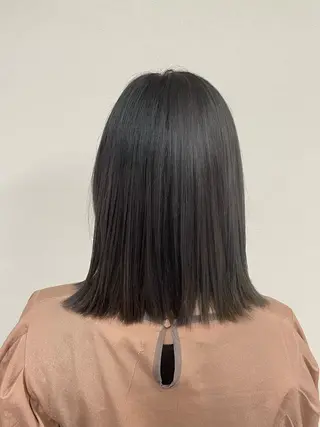 ミディアム カラー 英語ok sohee ソヒ 305号室のヘアスタイル