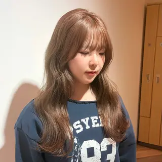 セミロング カラー Yamada Ami🪐のヘアスタイル