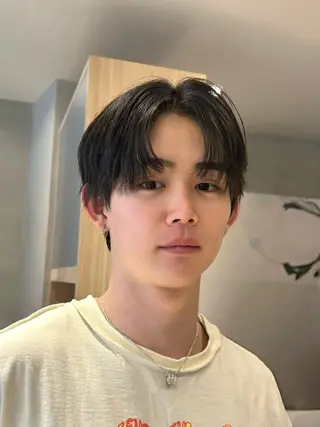 メンズ ︎︎艶髪/韓国ヘア ︎🌟璃奈 (ﾘﾅ)のヘアスタイル