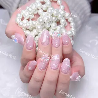 ネイル Queening 🦋のネイルデザイン