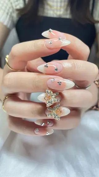 ネイル うにゃねいる🌷 Mayaのネイルデザイン