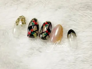 ネイル フルリール 【プライベートサロンのネイルデザイン